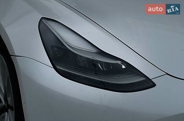 Седан Tesla Model 3 2022 в Львове фото 23 Седан Tesla Model 3 2022 в Львове