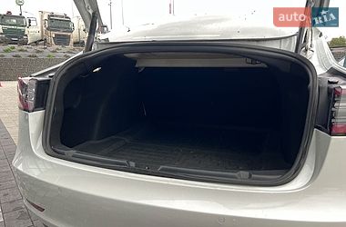 Седан Tesla Model 3 2022 в Львове фото 21 Седан Tesla Model 3 2022 в Львове