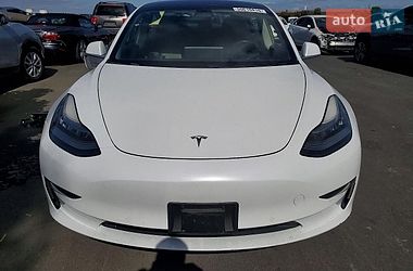 Седан Tesla Model 3 2018 в Одесі