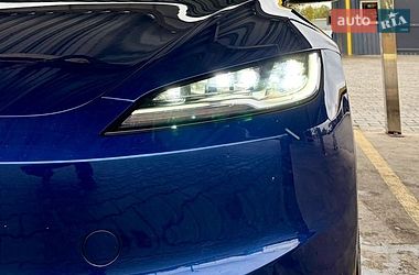 Седан Tesla Model 3 2024 в Одесі фото 13 Седан Tesla Model 3 2024 в Одесі