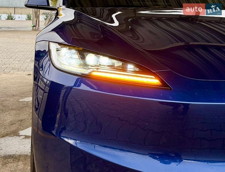 Седан Tesla Model 3 2024 в Одесі фото 12 Седан Tesla Model 3 2024 в Одесі