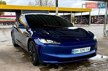 Седан Tesla Model 3 2024 в Одесі фото 4 Седан Tesla Model 3 2024 в Одесі