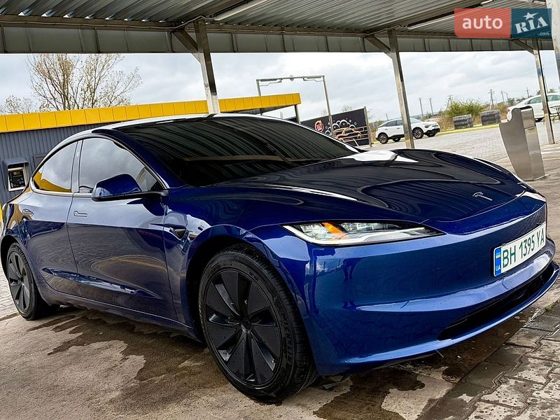 Седан Tesla Model 3 2024 в Одесі фото Седан Tesla Model 3 2024 в Одесі