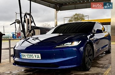 Седан Tesla Model 3 2024 в Одесі фото 3 Седан Tesla Model 3 2024 в Одесі