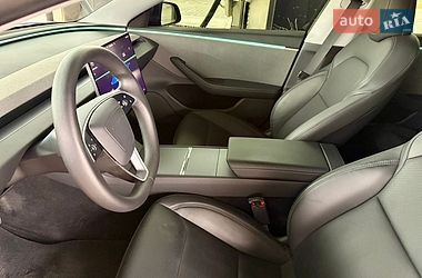 Седан Tesla Model 3 2024 в Одессе
