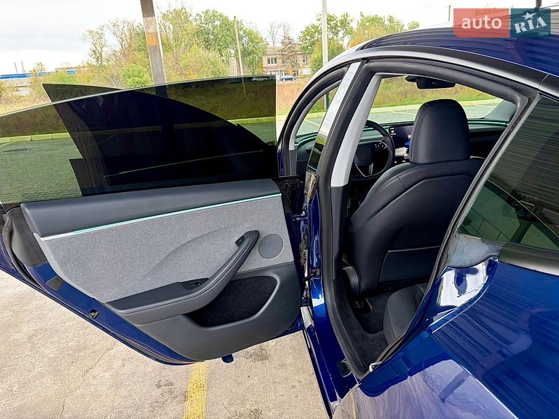 Седан Tesla Model 3 2024 в Одесі фото 17 Седан Tesla Model 3 2024 в Одесі