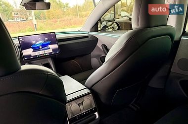 Седан Tesla Model 3 2024 в Одесі фото 19 Седан Tesla Model 3 2024 в Одесі