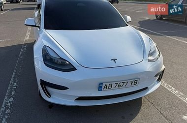 Седан Tesla Model 3 2020 в Вінниці