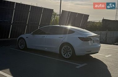 Седан Tesla Model 3 2020 в Вінниці