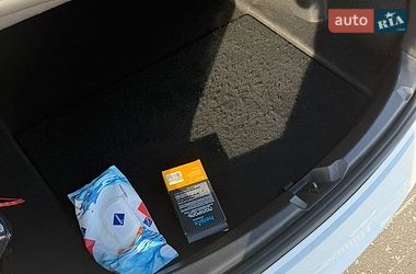 Седан Tesla Model 3 2020 в Вінниці