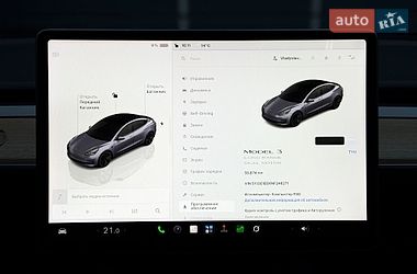Седан Tesla Model 3 2022 в Києві