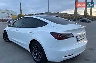 Седан Tesla Model 3 2021 в Дніпрі фото 2 Седан Tesla Model 3 2021 в Дніпрі