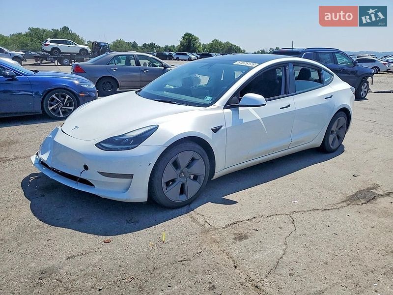 Tesla Model 3 2023