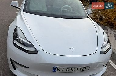 Седан Tesla Model 3 2022 в Києві