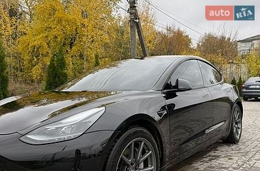 Седан Tesla Model 3 2021 в Шепетівці фото 5 Седан Tesla Model 3 2021 в Шепетівці