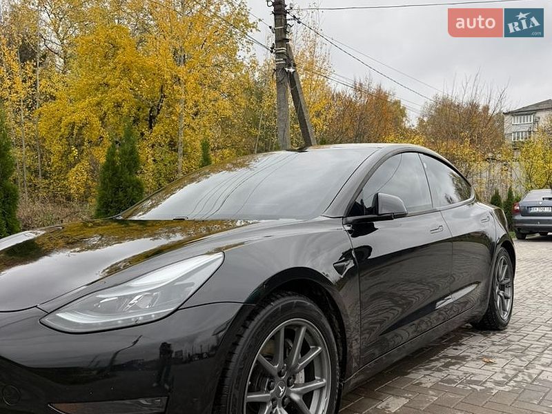 Седан Tesla Model 3 2021 в Шепетівці фото 5 Седан Tesla Model 3 2021 в Шепетівці