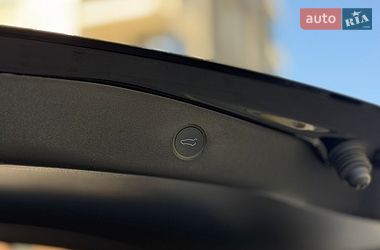 Седан Tesla Model 3 2022 в Івано-Франківську