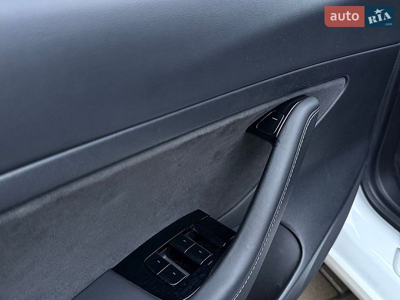 Седан Tesla Model 3 2020 в Харькове фото 13 Седан Tesla Model 3 2020 в Харькове