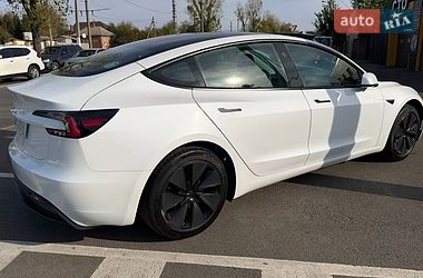 Седан Tesla Model 3 2025 в Харкові фото 7 Седан Tesla Model 3 2025 в Харкові