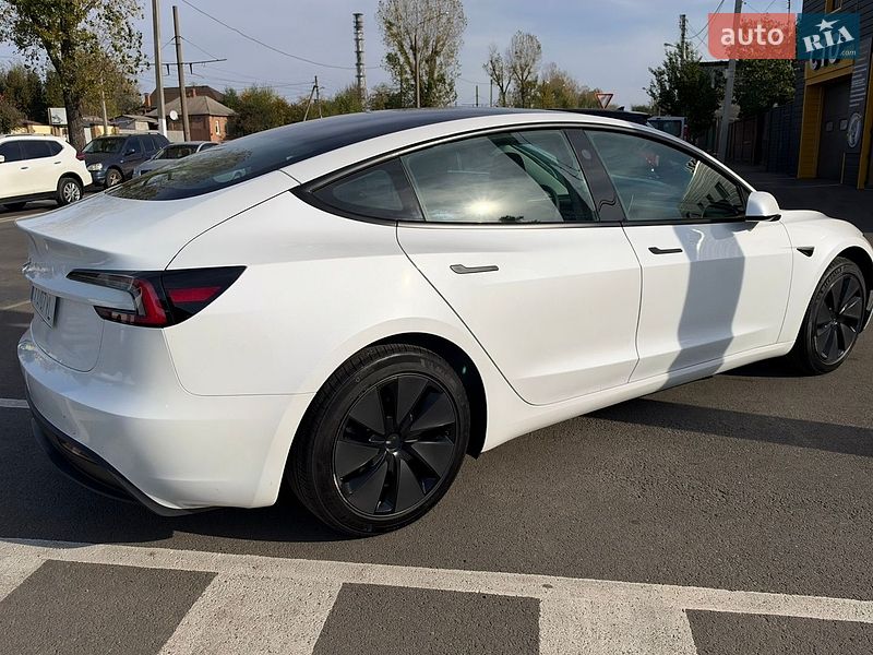 Седан Tesla Model 3 2025 в Харкові фото 7 Седан Tesla Model 3 2025 в Харкові