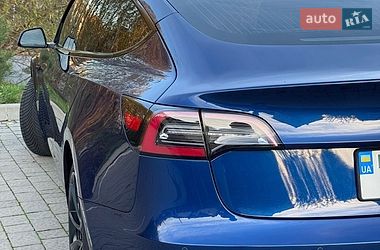 Седан Tesla Model 3 2018 в Львові фото 16 Седан Tesla Model 3 2018 в Львові