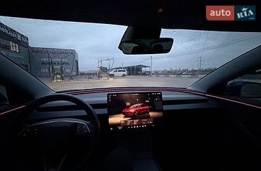 Седан Tesla Model 3 2024 в Києві фото 20 Седан Tesla Model 3 2024 в Києві