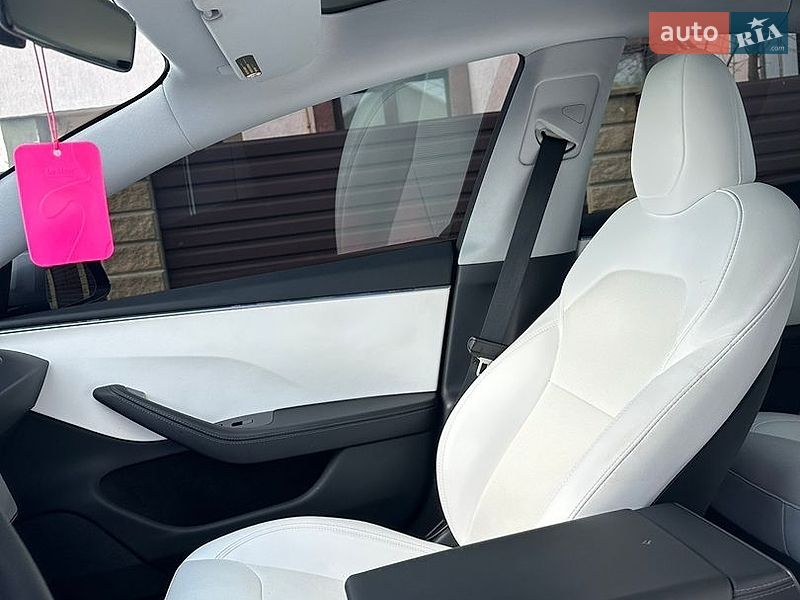 Седан Tesla Model 3 2024 в Звягелі фото 46 Седан Tesla Model 3 2024 в Звягелі