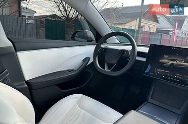 Седан Tesla Model 3 2024 в Звягелі фото 51 Седан Tesla Model 3 2024 в Звягелі