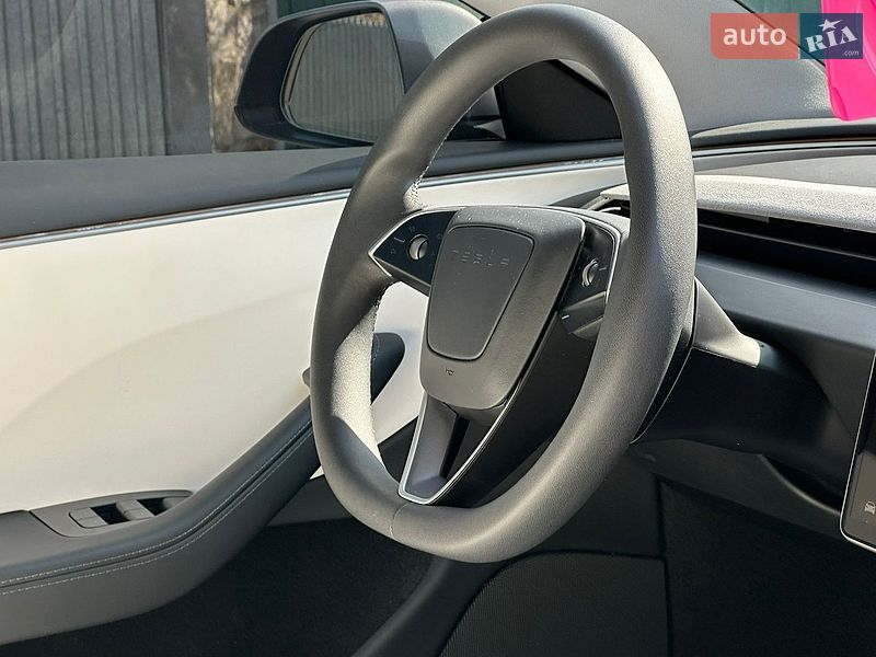 Седан Tesla Model 3 2024 в Звягелі фото 74 Седан Tesla Model 3 2024 в Звягелі
