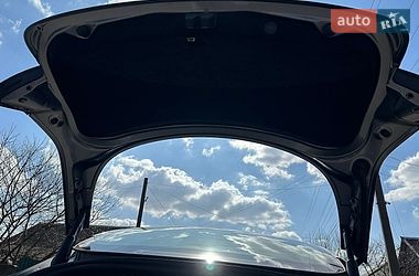 Седан Tesla Model 3 2024 в Звягеле