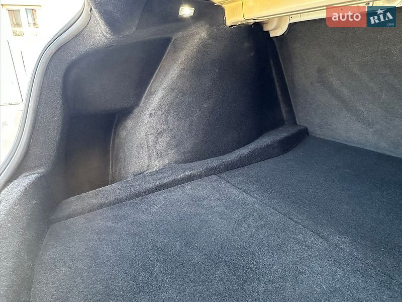 Седан Tesla Model 3 2024 в Звягелі фото 83 Седан Tesla Model 3 2024 в Звягелі