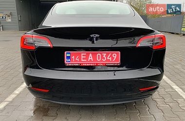 Седан Tesla Model 3 2023 в Хмельницькому