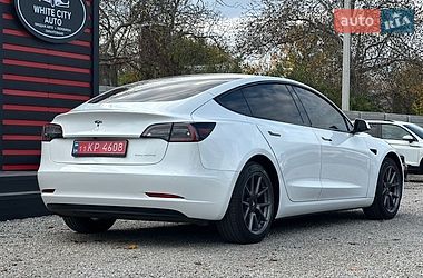 Седан Tesla Model 3 2022 в Білій Церкві