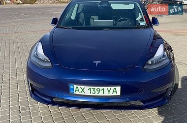Седан Tesla Model 3 2019 в Харкові