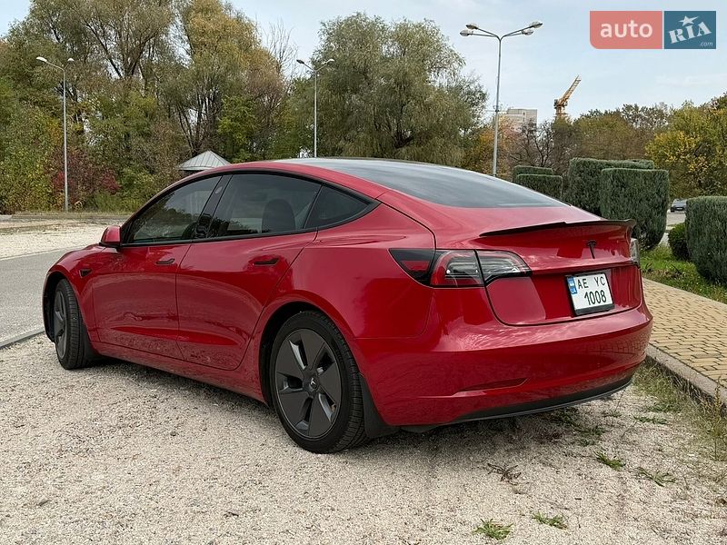 Седан Tesla Model 3 2023 в Днепре фото 3 Седан Tesla Model 3 2023 в Днепре