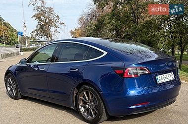 Седан Tesla Model 3 2019 в Киеве фото 7 Седан Tesla Model 3 2019 в Киеве