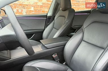 Седан Tesla Model 3 2025 в Хмельницком фото 37 Седан Tesla Model 3 2025 в Хмельницком