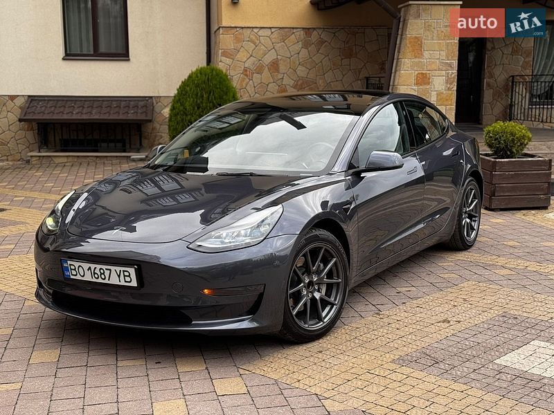 Седан Tesla Model 3 2023 в Тернополі фото 4 Седан Tesla Model 3 2023 в Тернополі