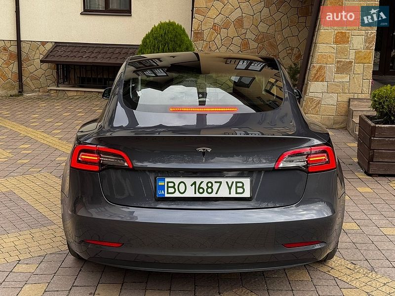 Седан Tesla Model 3 2023 в Тернополі фото 14 Седан Tesla Model 3 2023 в Тернополі