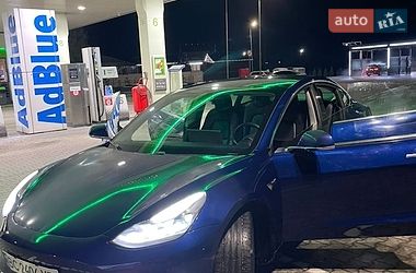 Седан Tesla Model 3 2019 в Львові фото 3 Седан Tesla Model 3 2019 в Львові