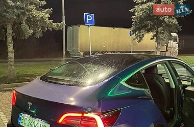 Седан Tesla Model 3 2019 в Львові фото 21 Седан Tesla Model 3 2019 в Львові