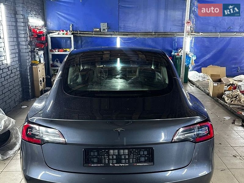 Седан Tesla Model 3 2023 в Львове фото 7 Седан Tesla Model 3 2023 в Львове