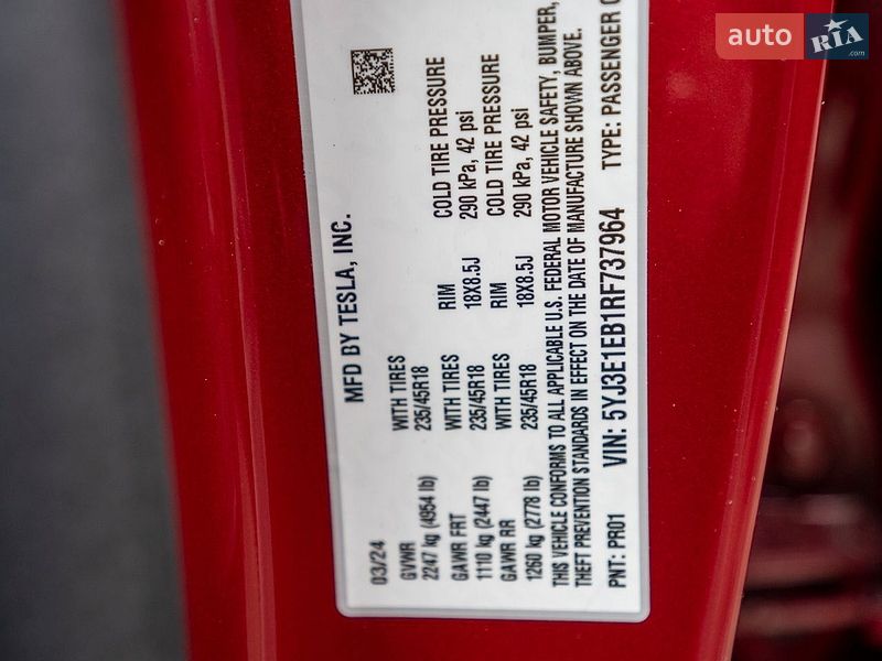 Седан Tesla Model 3 2024 в Киеве