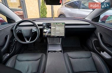Седан Tesla Model 3 2024 в Киеве