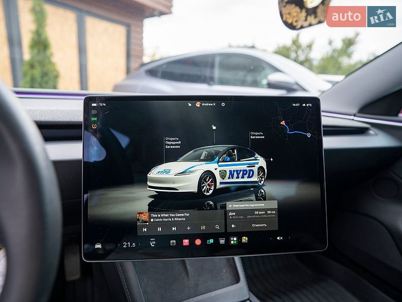 Седан Tesla Model 3 2024 в Киеве