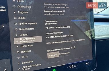 Седан Tesla Model 3 2021 в Миргороді