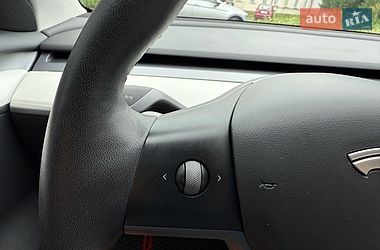 Седан Tesla Model 3 2021 в Нежине