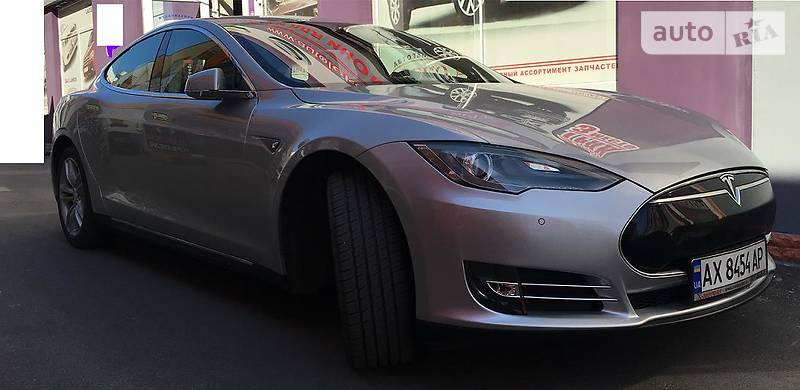 tesla model s харьков