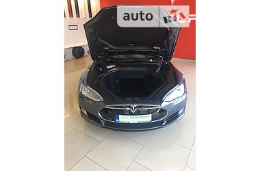 Седан Tesla Model S 2013 в Киеве