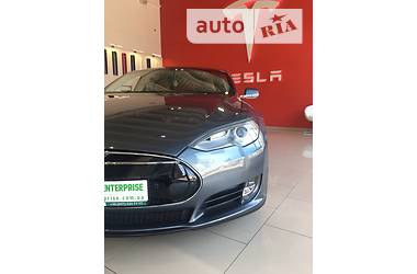 Седан Tesla Model S 2013 в Киеве